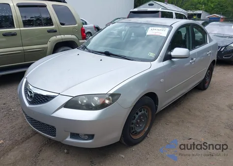 2008 Mazda Mazda3 I Sport из США, поврежденный, VIN JM1BK12F181101113